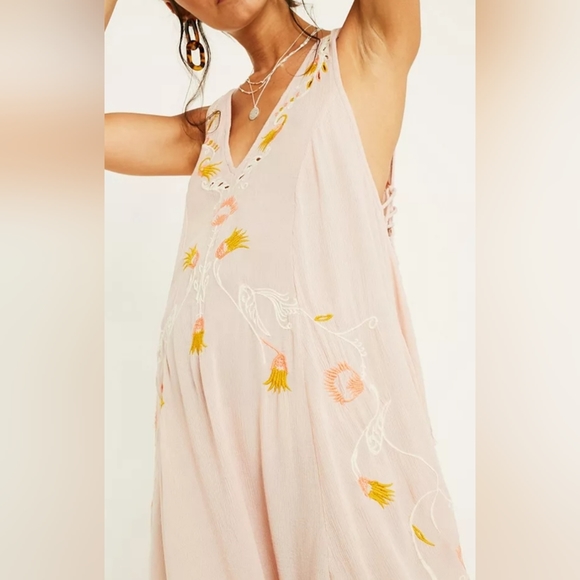 Free People Adelaide Pink Floral Slip Mini Dress Size S Boho Chic Embroidered - Picture 3 of 14